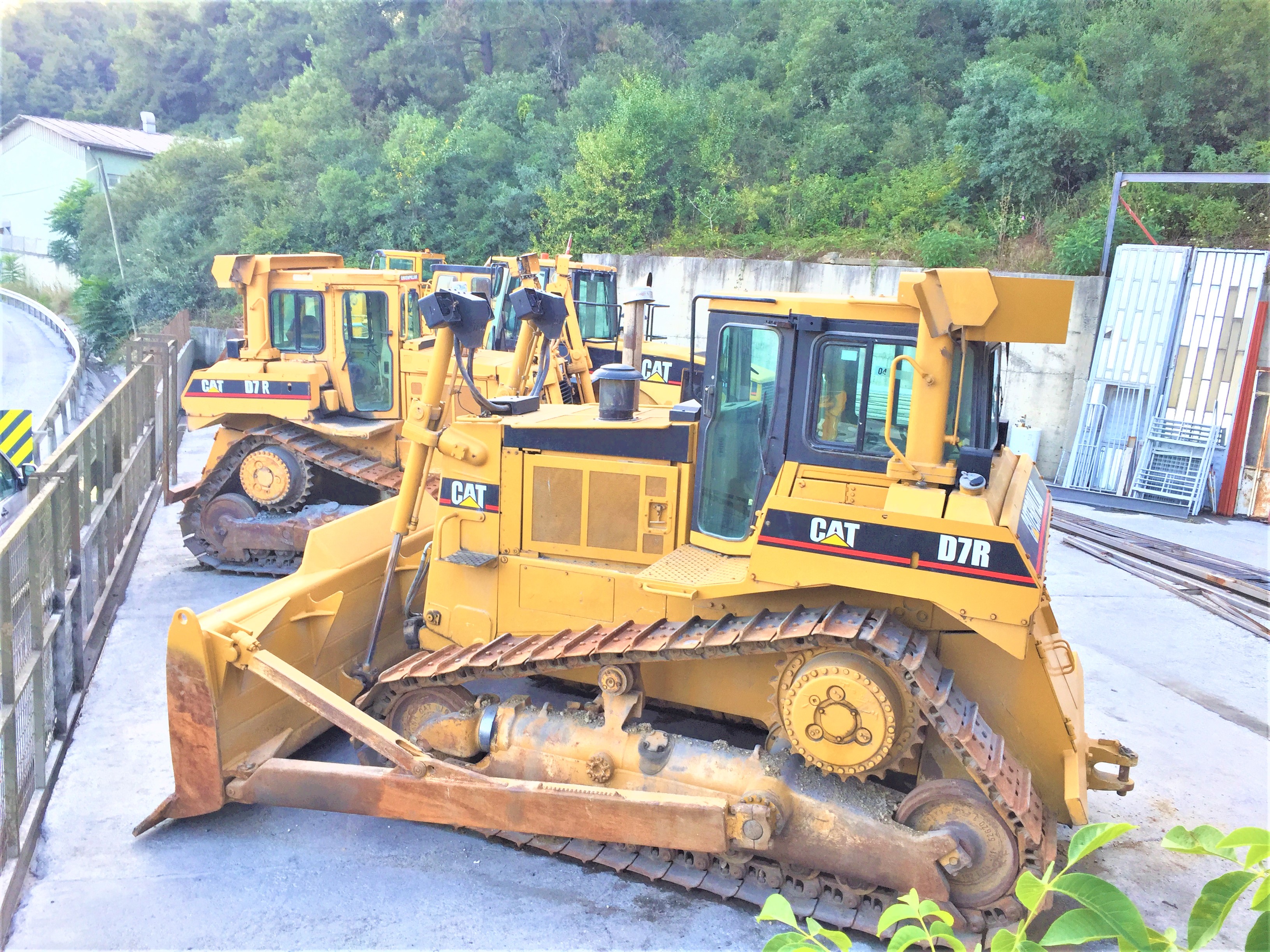 CAT D7 R 